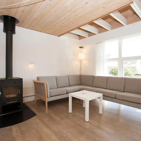 Lxxxviii Holiday home